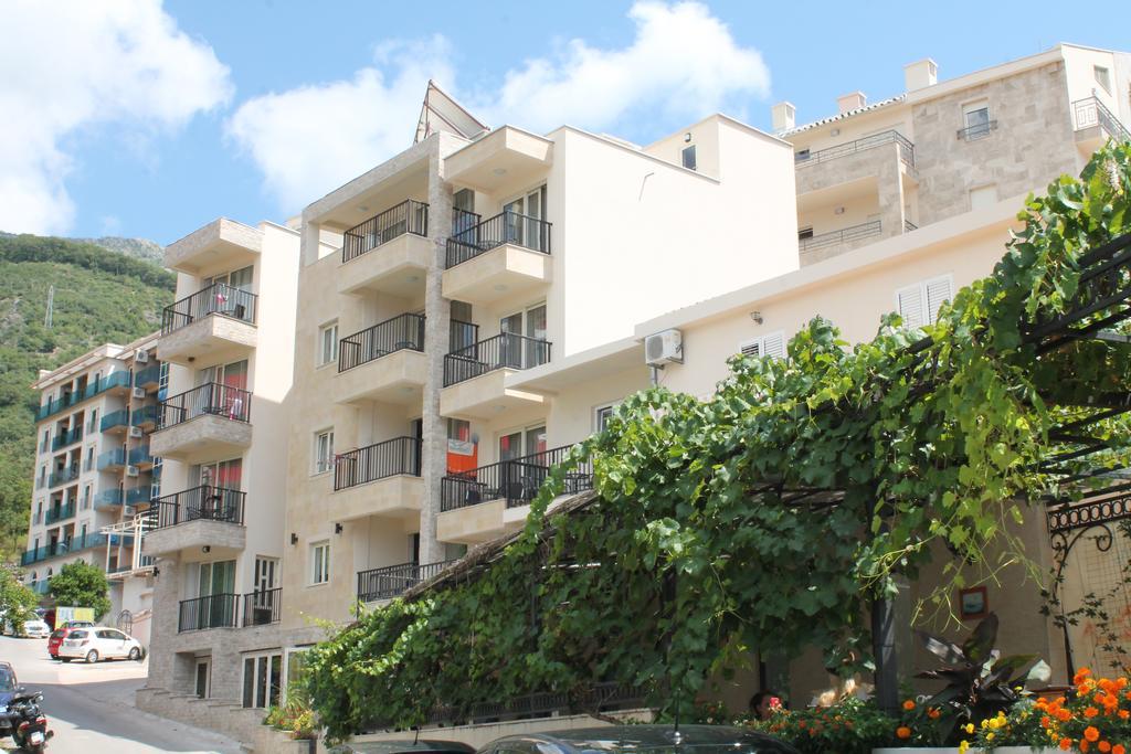 Guest House Przno Bay Sveti Stefan Exterior photo