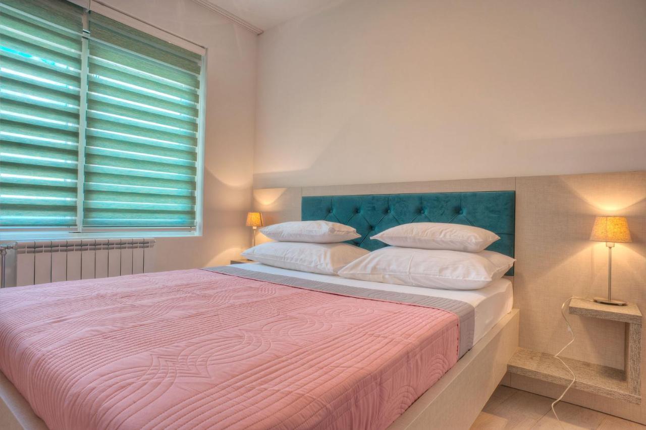 Guest House Przno Bay Sveti Stefan Exterior photo