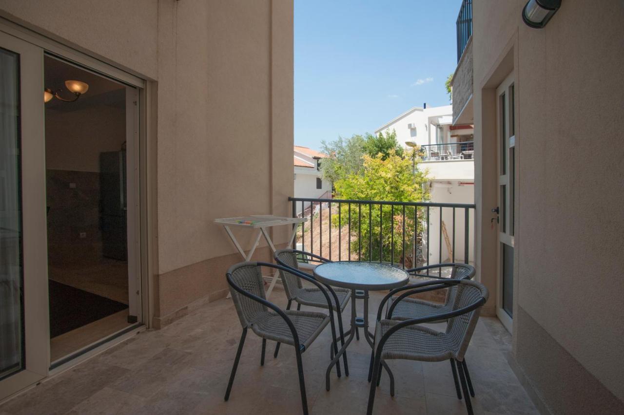 Guest House Przno Bay Sveti Stefan Exterior photo