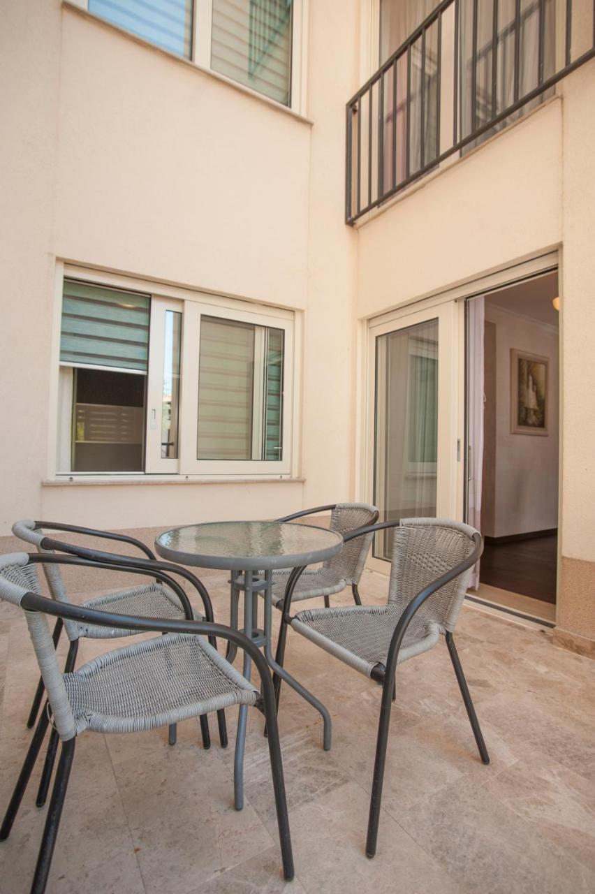 Guest House Przno Bay Sveti Stefan Exterior photo