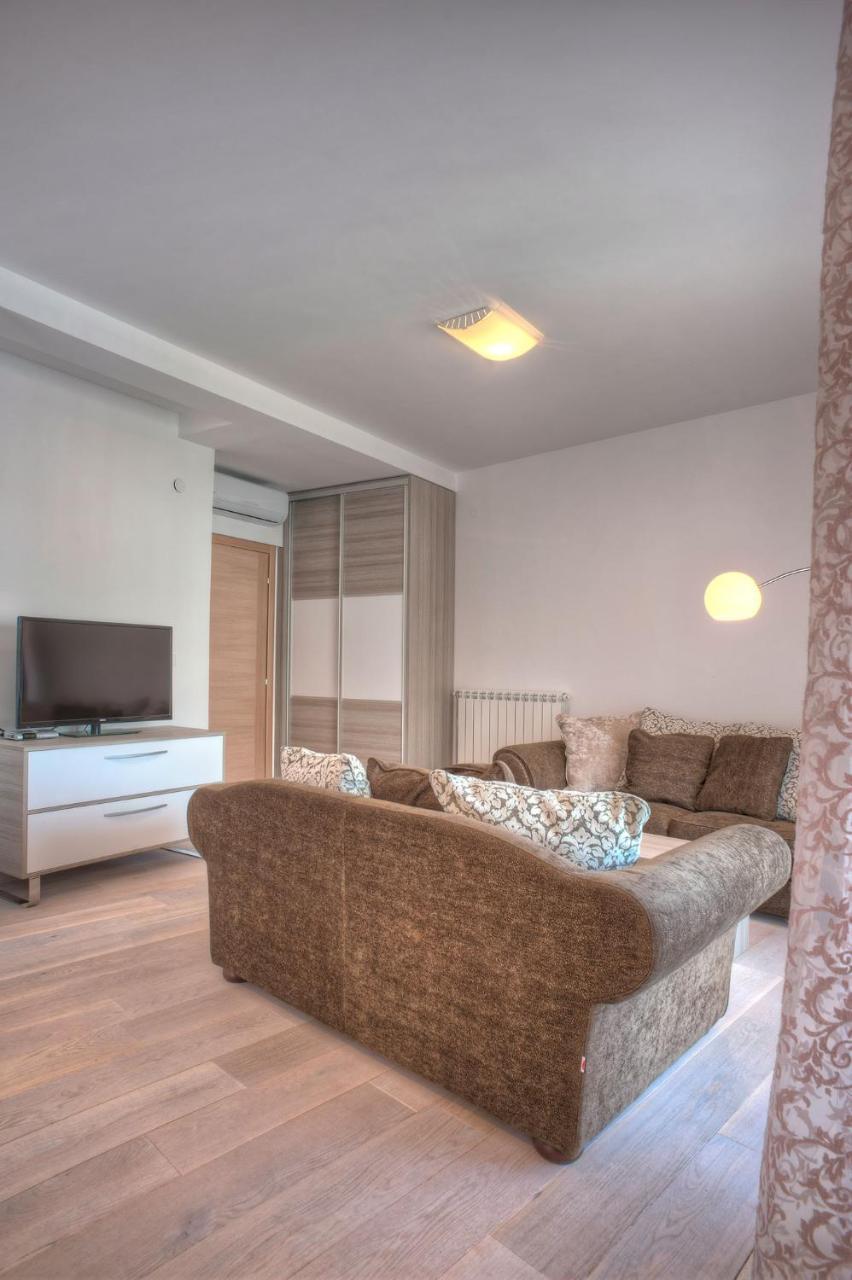 Guest House Przno Bay Sveti Stefan Exterior photo