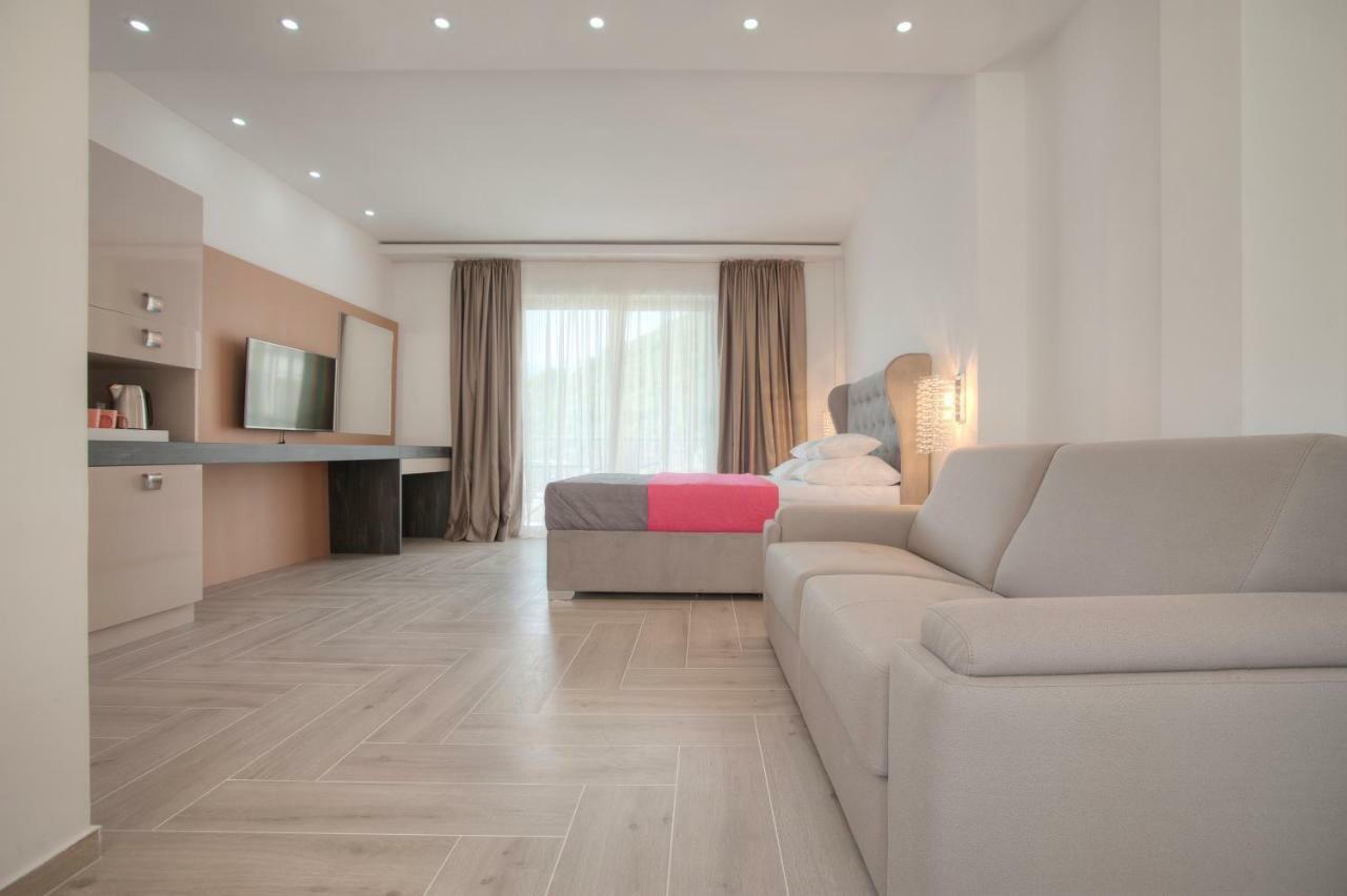 Guest House Przno Bay Sveti Stefan Exterior photo